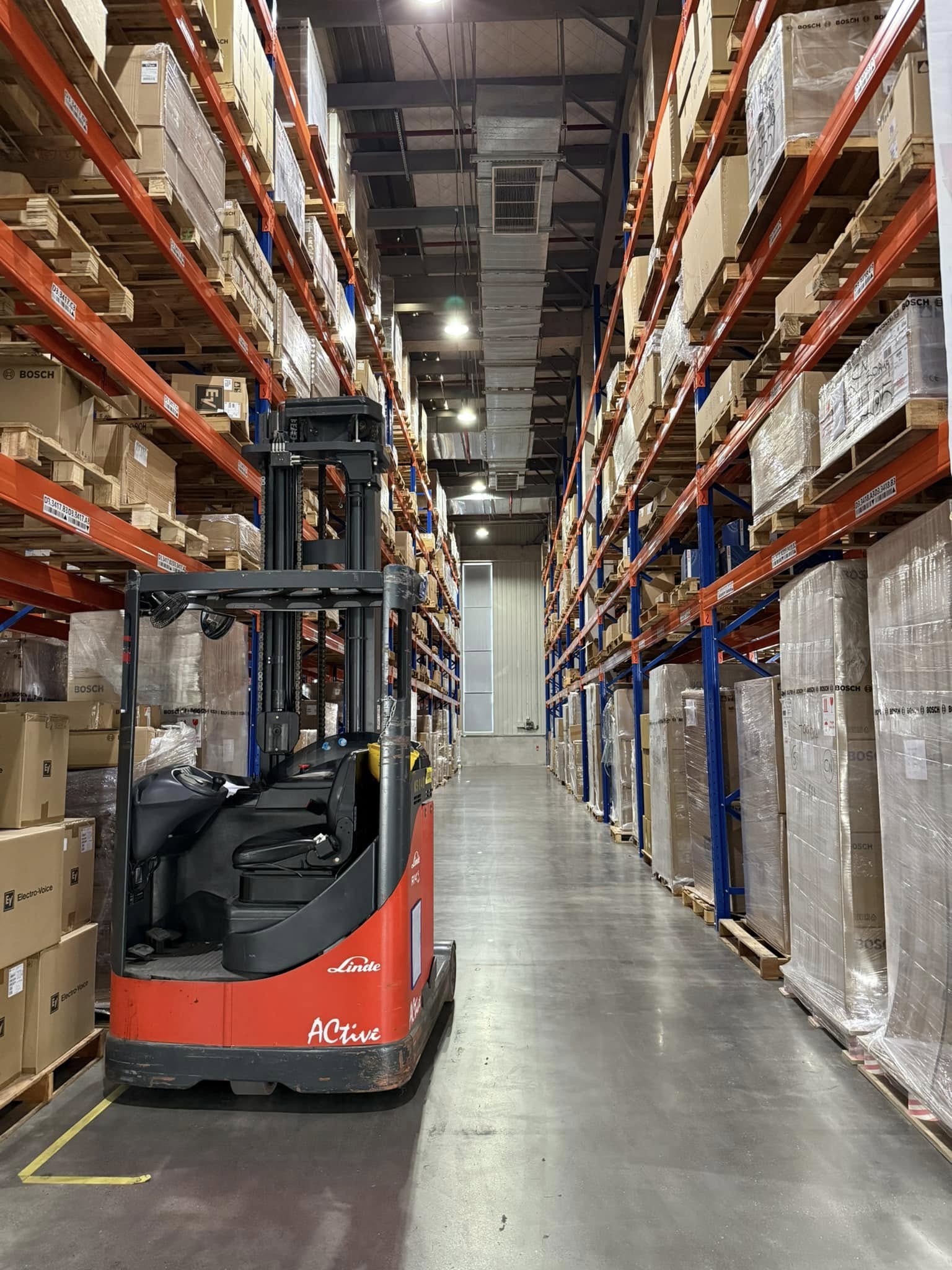 Kệ pallet Drive In